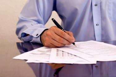tt_podpisovanie-zmluvy-ruka-pero.jpg